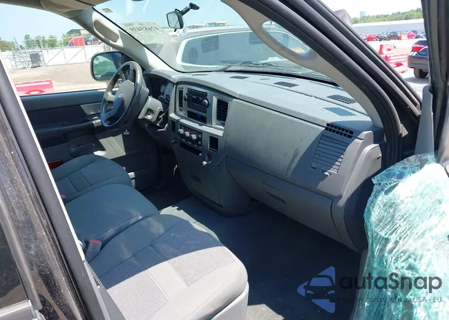 1D7HA18P47J520509: 42683439