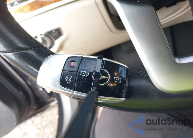 WDDZF4KB4KA533807: 42683513