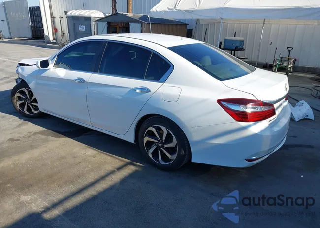 1HGCR2F87GA005245: 42683760