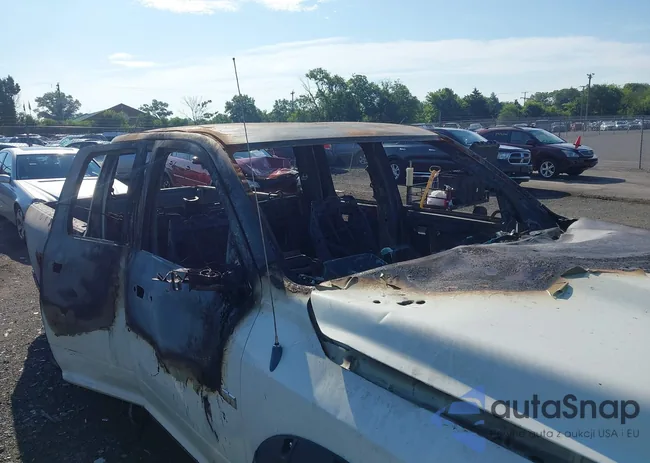 1D3HV18P09S785012: 42683764