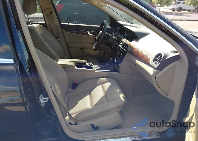 WDDGF8AB3EA922409: 42683775