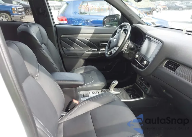 JA4J24A53LZ041670: 42684305