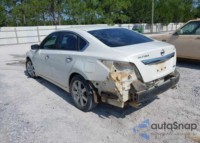 1N4AL3APXEC111207: 42684437