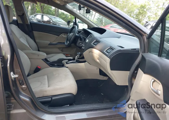 19XFB2F5XEE205584: 42684463