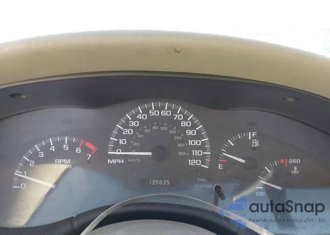 1G1ND52F65M174057: 42684513