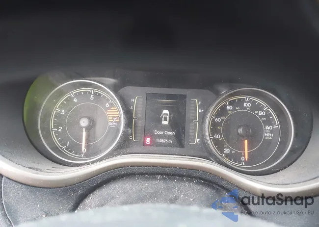 1C4PJLCB7HW617530: 42684600