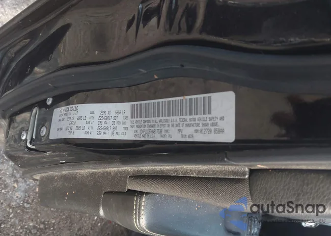 1C4PJLCB7HW617530: 42684600