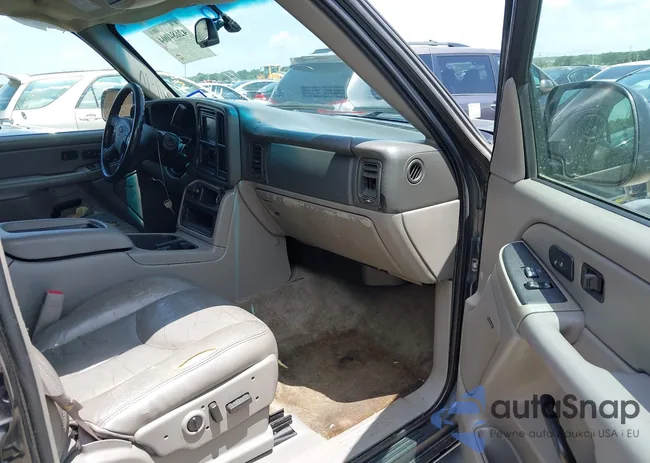 1GNEC13TX6R104788: 42684004