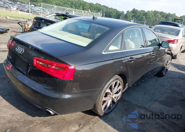 WAUGFAFC4DN090411: 42684057