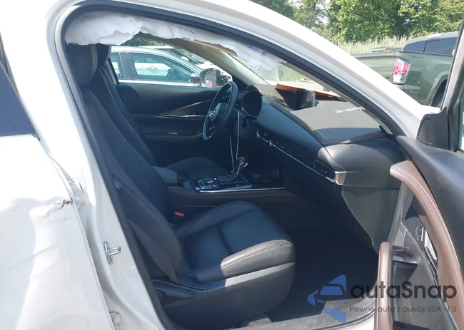 3MVDMBDM2PM521810: 42684059