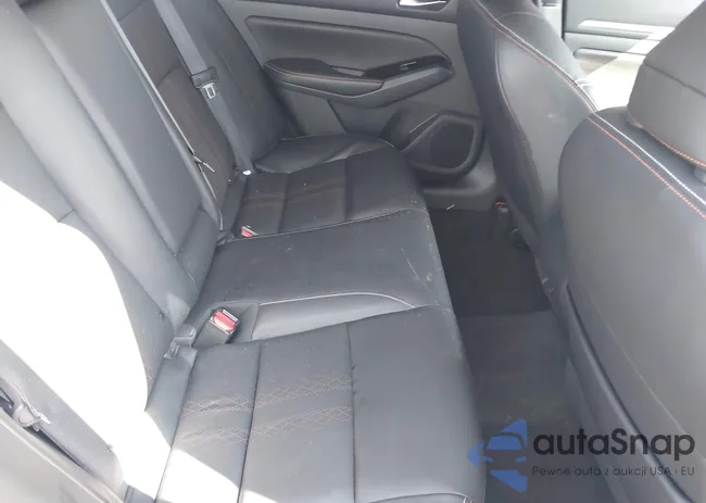 1N4BL4CV3RN340893: 42684174