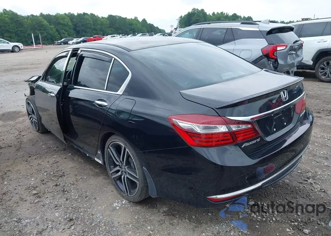 1HGCR2F5XHA026355: 42685278