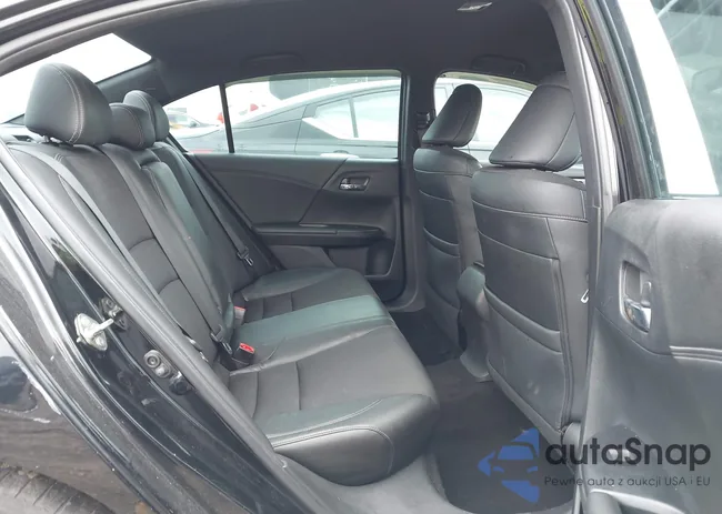 1HGCR2F5XHA026355: 42685278