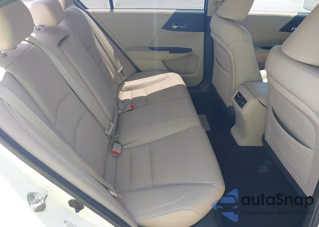 1HGCR2F80DA182697: 42685552