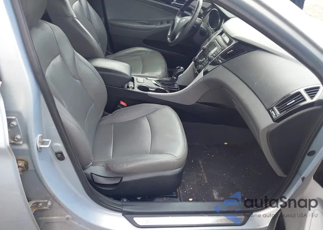 5NPEC4AC6CH384225: 42685557