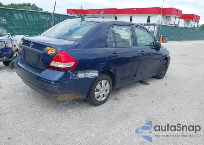 3N1CC11E79L429384: 42685559