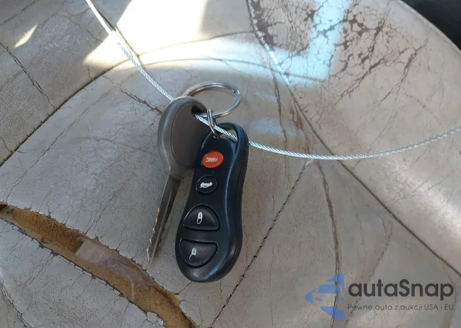 1J4GL58K92W214908: 42685566