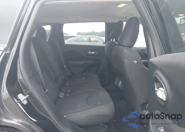 1C4PJMCS9GW332431: 42685705