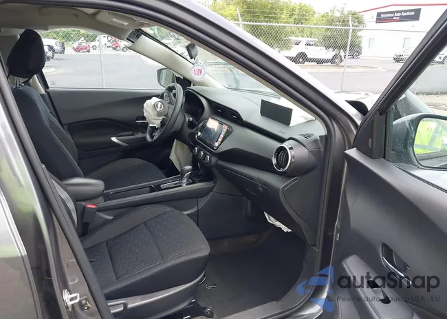 3N1CP5CV6RL574313: 42685739