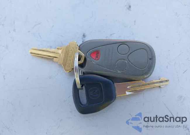 2HNYD18605H555680: 42685803