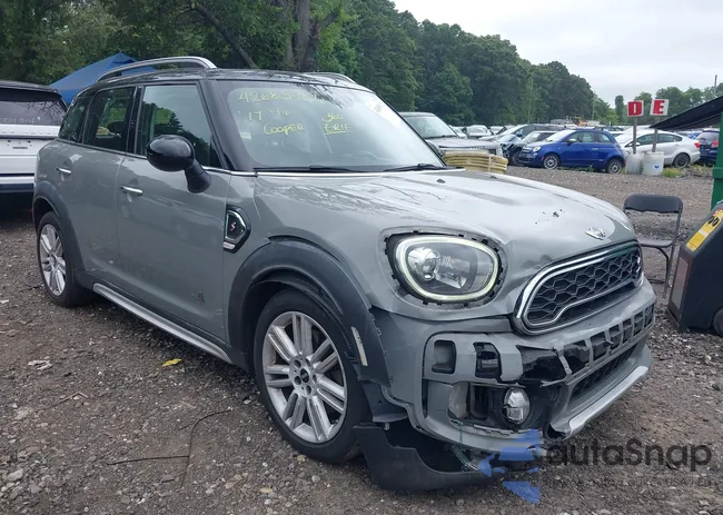 WMZYT5C38H3D81171: 42685842