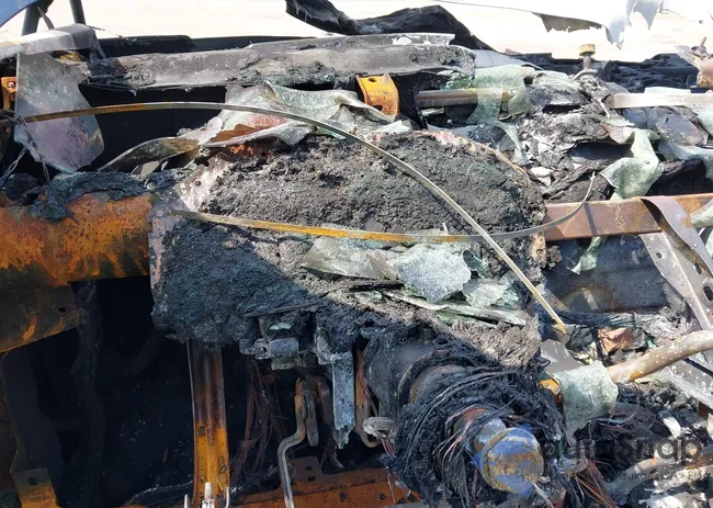 1FTEW1E45KKF00460: 42684932