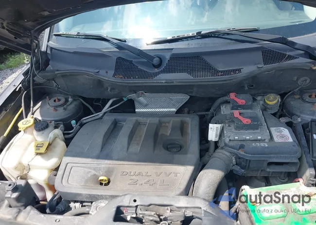 1C4NJRFB7HD205349: 42684953