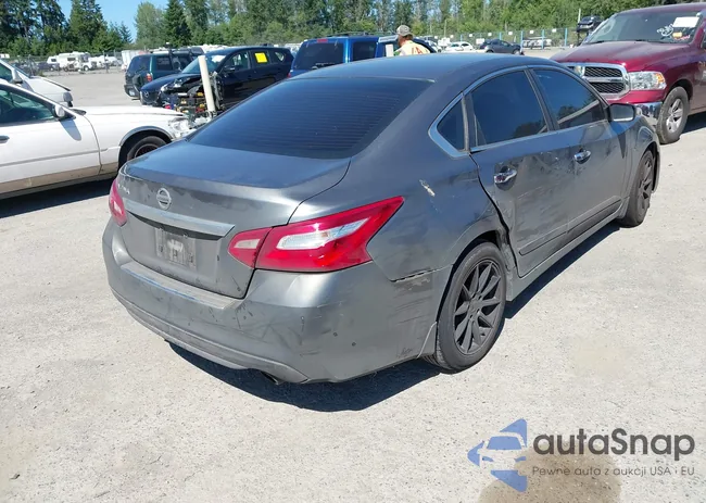 1N4AL3AP5GC192247: 42685198