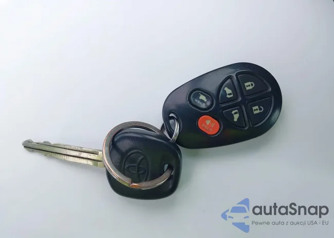 5TDYK4CC9AS293387: 42686357