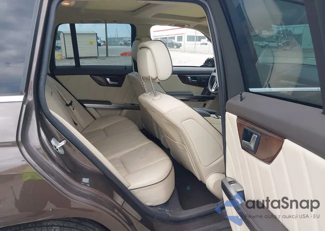 WDCGG5HB5FG379133: 42686367