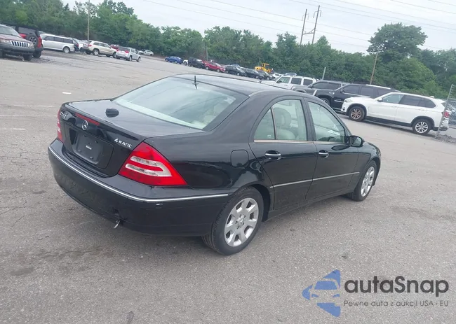 WDBRF81J45F616976: 42686385