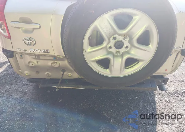 JTMBD33V165042002: 42686535