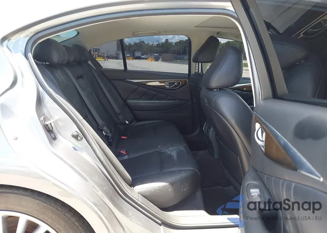 JN1EV7AP0JM351614: 42686564