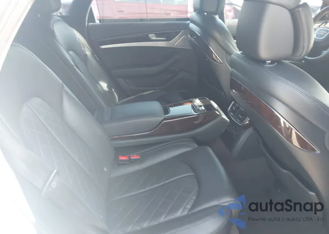 WAUJGAFD7FN010923: 42685997