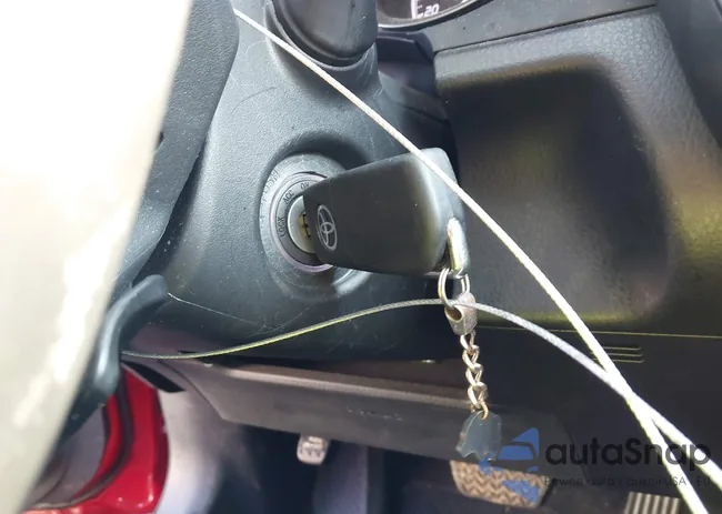 4T1G11AK0NU041452: 42686001