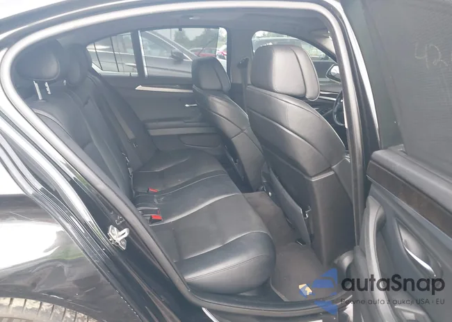 WBAFR9C53BDV58140: 42686006