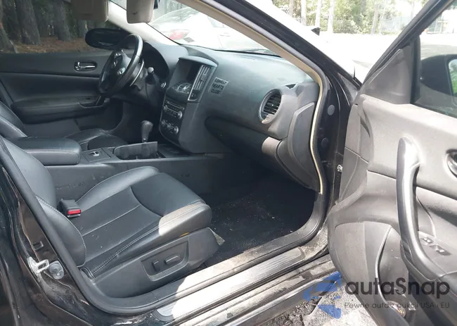 1N4AA5AP4BC840638: 42686196