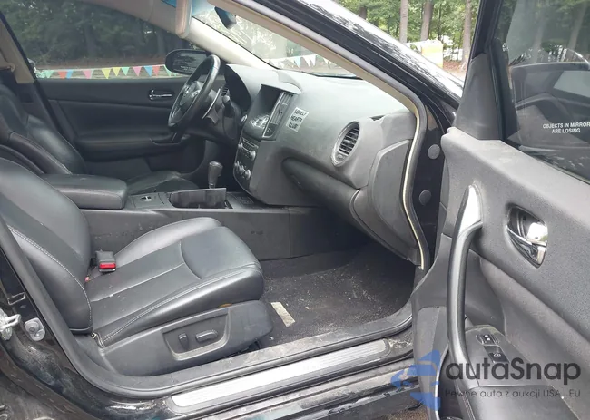 1N4AA5AP4BC840638: 42686196