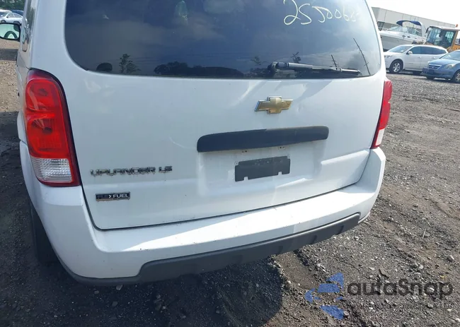 1GNDV23W78D154408: 42687284