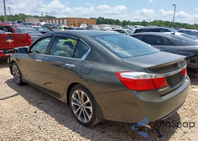 1HGCR2F58FA023984: 42687384