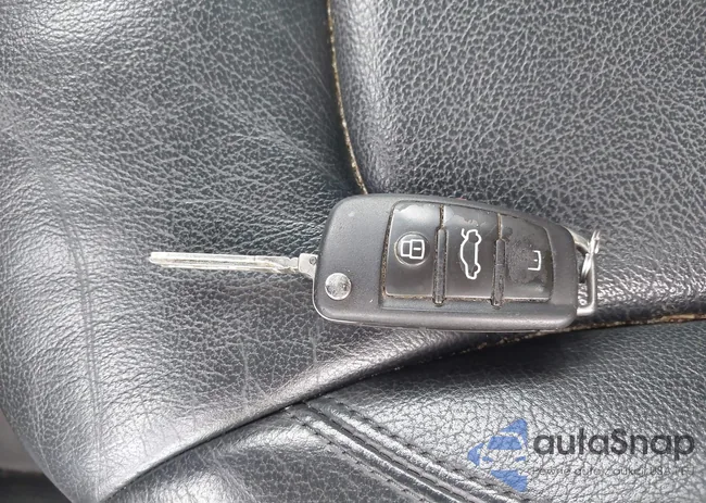 WAUB8GFF3G1069594: 42687483