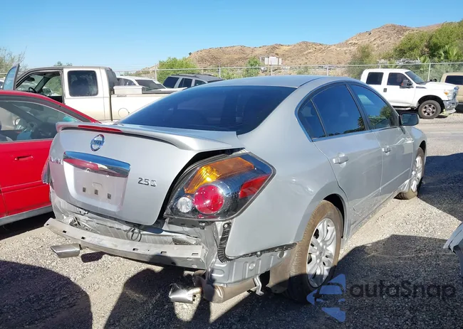 1N4AL2AP9CN522352: 42687501