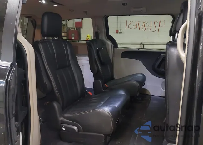 2C4RC1CG2FR727135: 42687631