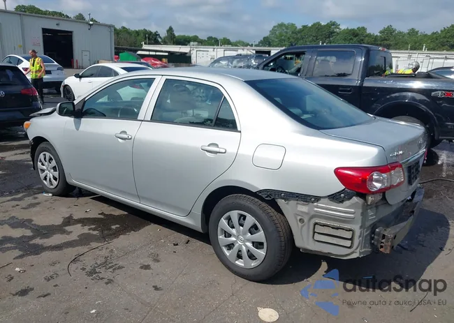 2T1BU4EE0DC064317: 42687734