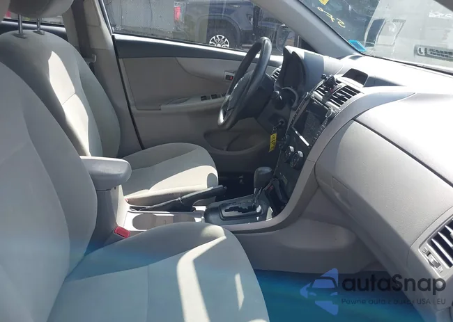 2T1BU4EE0DC064317: 42687734