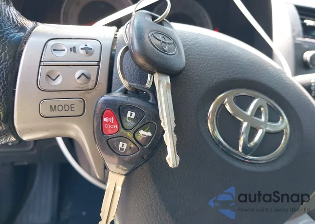 2T1BU4EE2AC299801: 42687832