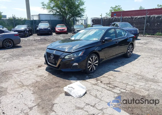 1N4BL4CW6LC248219: 42687850