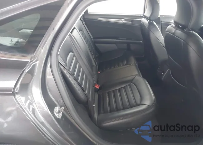 3FA6P0HD8KR217544: 42687866