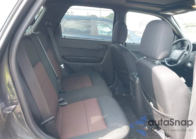 1FMCU03198KB99549: 42686986