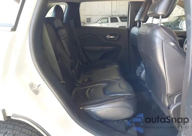 1C4PJLDB3GW350383: 42686990